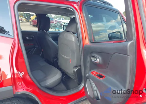 2020 Jeep Renegade Trailhawk 4X4 z USA, uszkodzony, nr VIN ZACNJBC11LPL71862